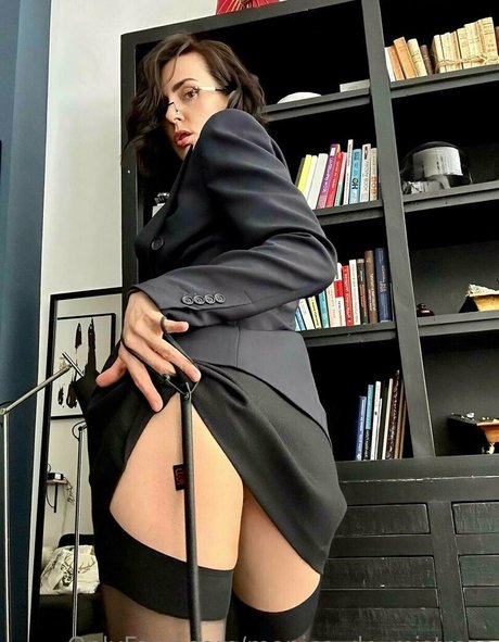 Monica_de_mistress