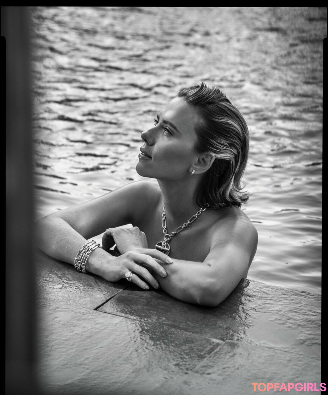 Naakte gelekte OnlyFans-foto van Scarlett Johansson #1203