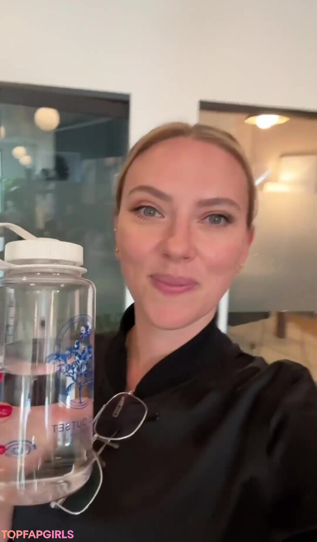 Naakte gelekte OnlyFans-foto van Scarlett Johansson #1250