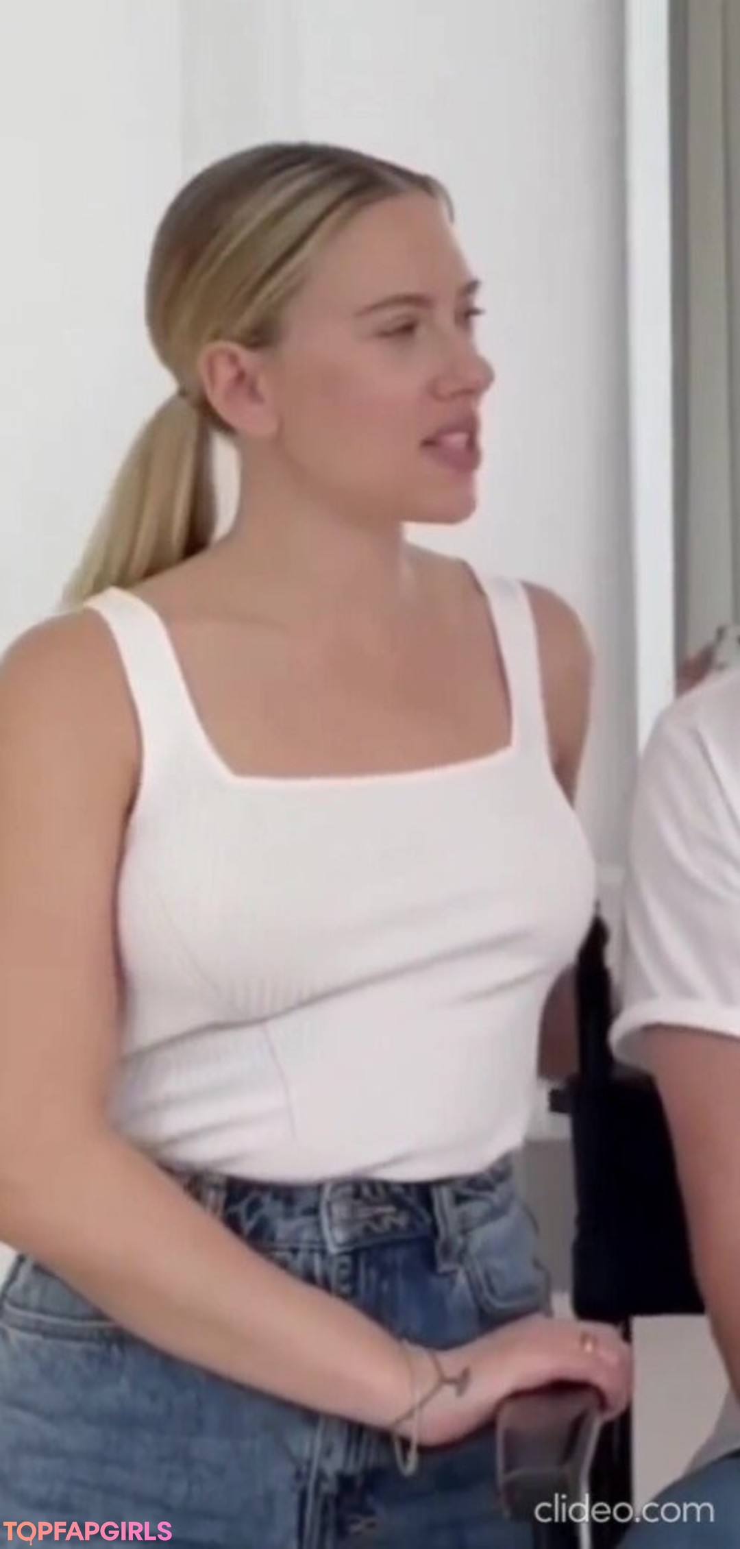 Naakte gelekte OnlyFans-foto van Scarlett Johansson #1299