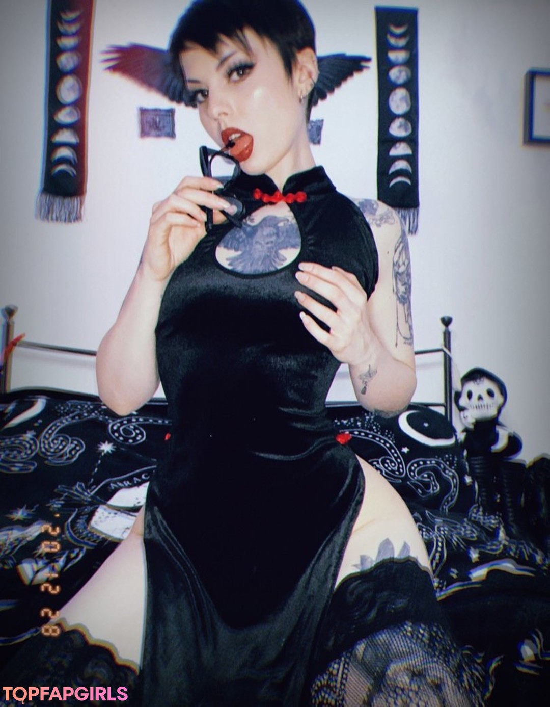 Naakte gelekte OnlyFans-foto van Faerieblossom #419 Naakte gelekte OnlyFans-foto van Faerieblossom #419