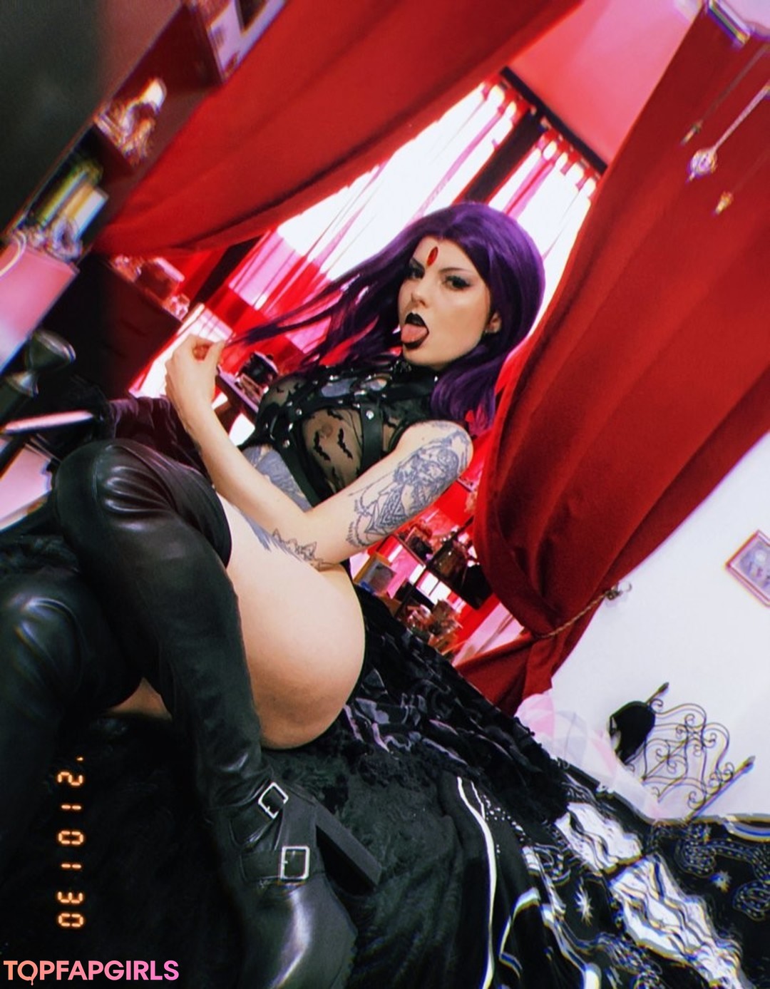 Naakte gelekte OnlyFans-foto van Faerieblossom #539 Naakte gelekte OnlyFans-foto van Faerieblossom #539