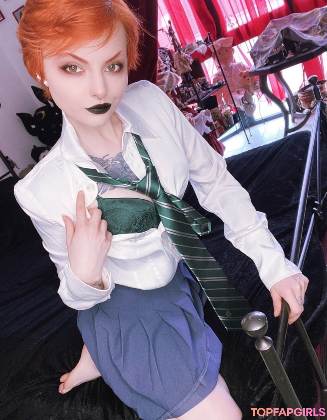 Naakte gelekte OnlyFans-foto van Faerieblossom #676 Naakte gelekte OnlyFans-foto van Faerieblossom #676