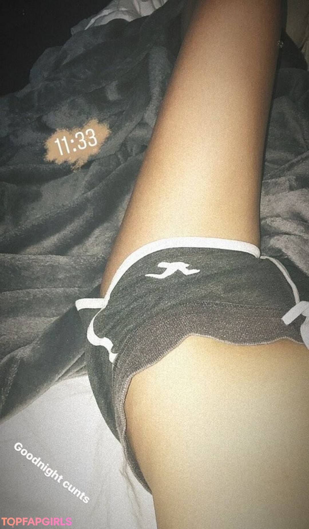 Naakte gelekte OnlyFans-foto van Coral Sharon #1063