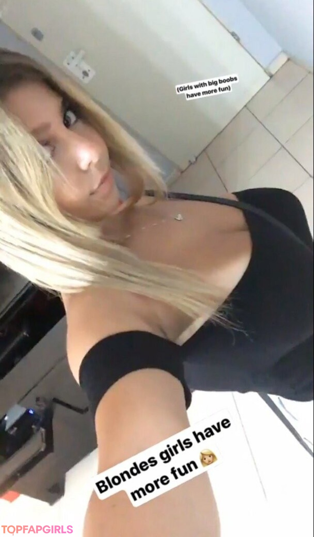 Naakte gelekte OnlyFans-foto van Coral Sharon #1200