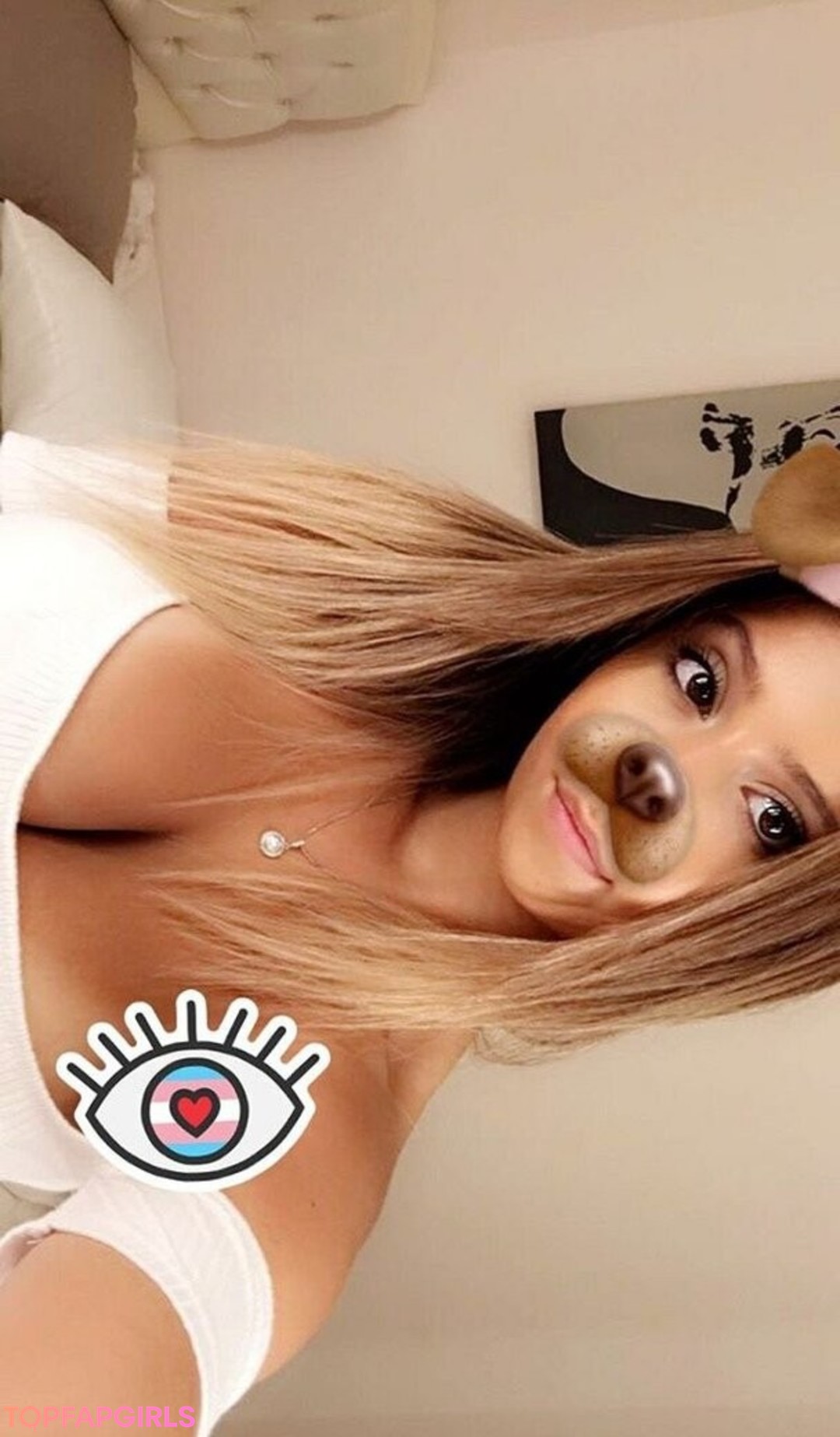 Naakte gelekte OnlyFans-foto van Coral Sharon #1241