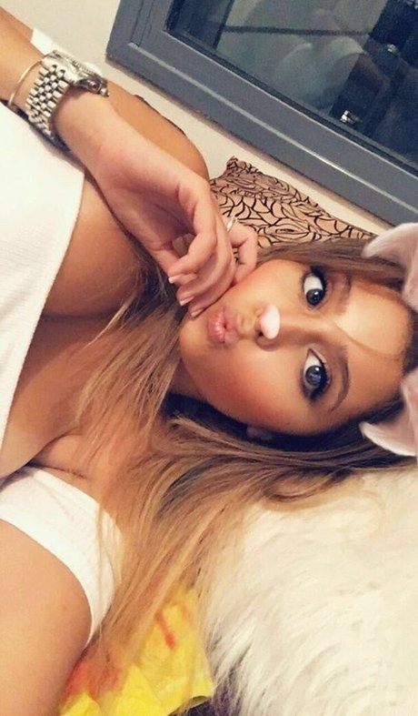 Coral Sharon