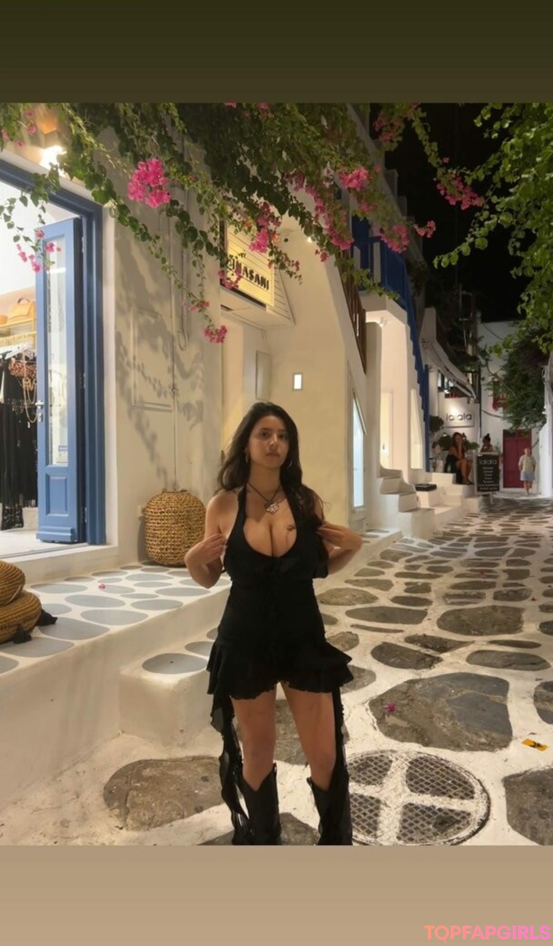 Naakte gelekte OnlyFans-foto van Coral Sharon #1767