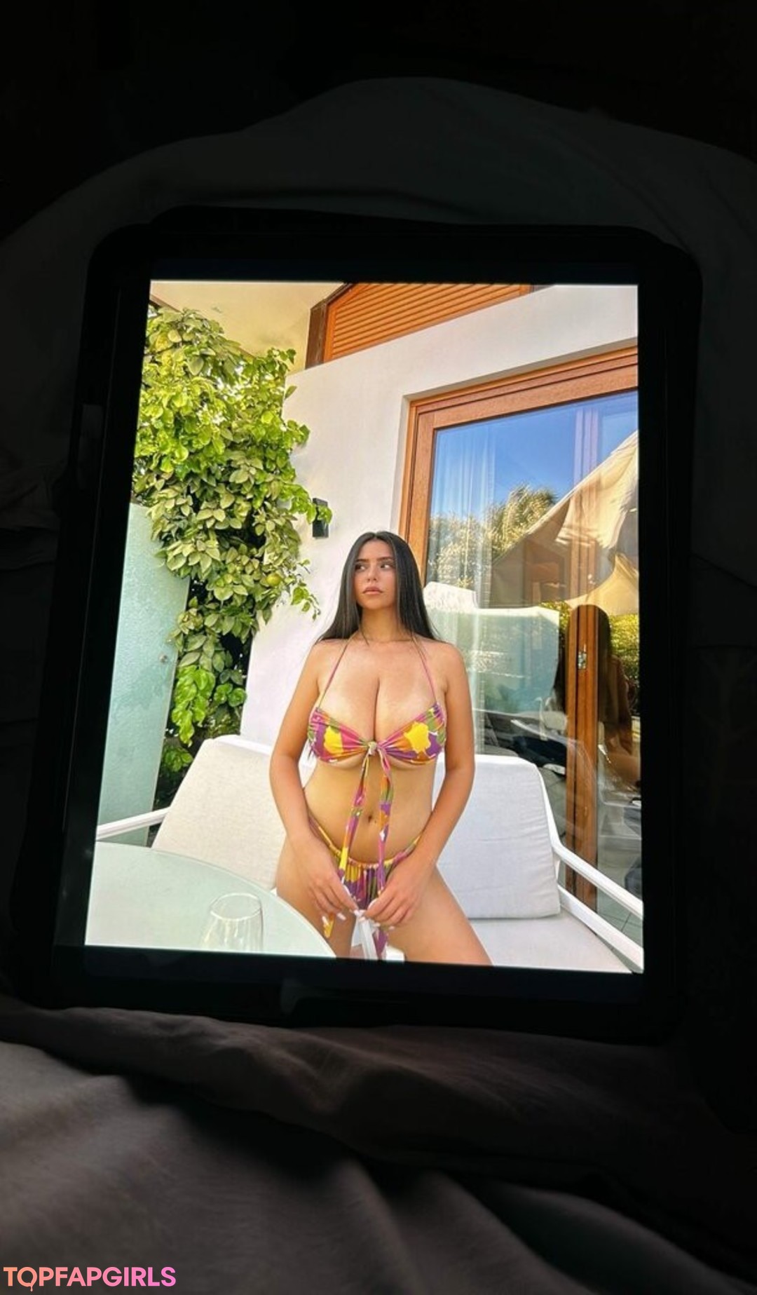 Naakte gelekte OnlyFans-foto van Coral Sharon #1783