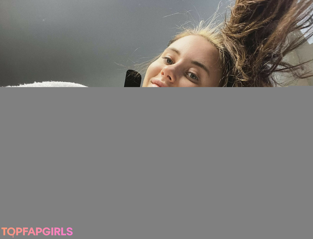 Naakte gelekte OnlyFans-foto van Ariel Next Door #177 Naakte gelekte OnlyFans-foto van Ariel Next Door #177