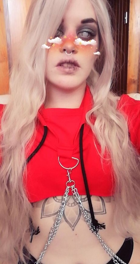 Naakte gelekte OnlyFans-foto van Katablue2