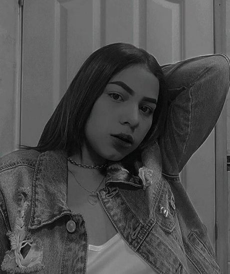 Naakte gelekte OnlyFans-foto van Luisianny Rondon