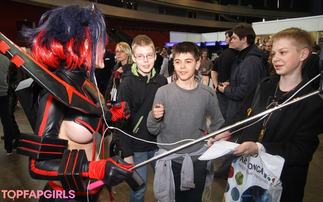 Naakte gelekte OnlyFans-foto van Christina Fink #1205