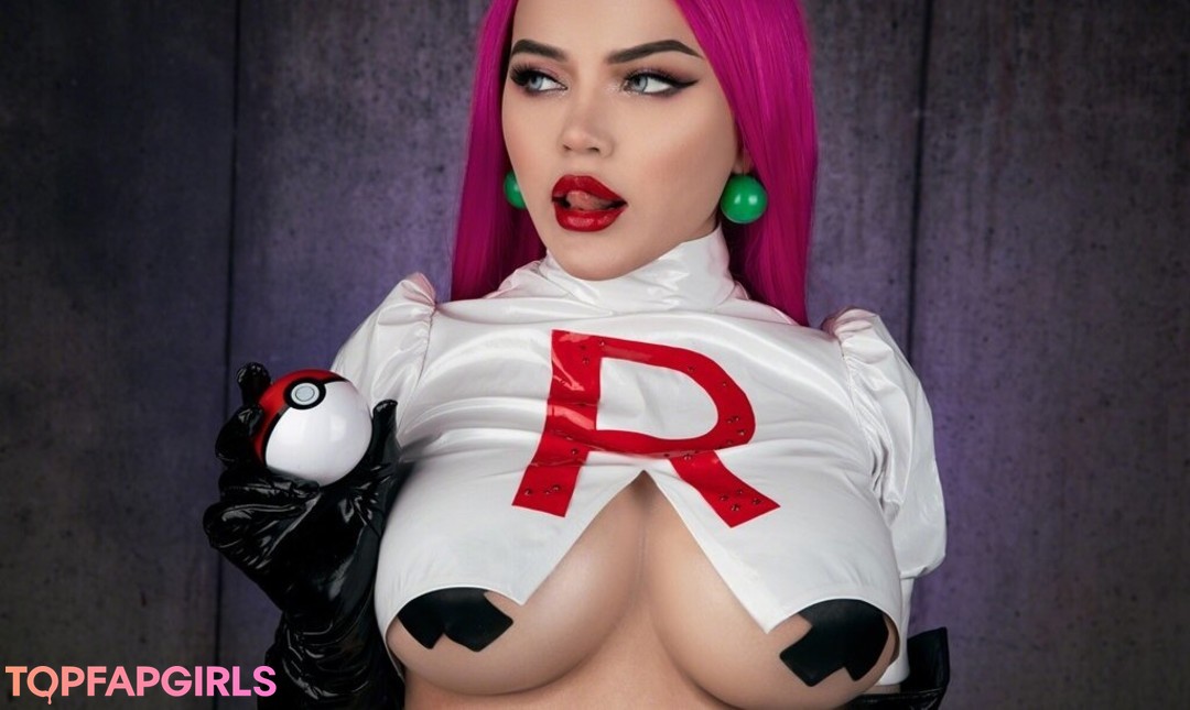 Naakte gelekte OnlyFans-foto van Christina Fink #1364