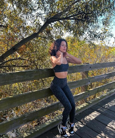 Naakte gelekte OnlyFans-foto van Gabriella Saraivah
