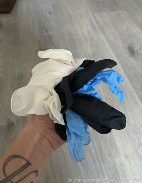 Sleepybeautyasmr_free