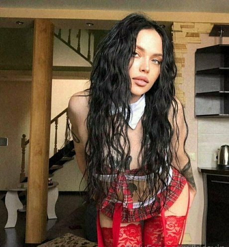 Naakte gelekte OnlyFans-foto van Kissvip