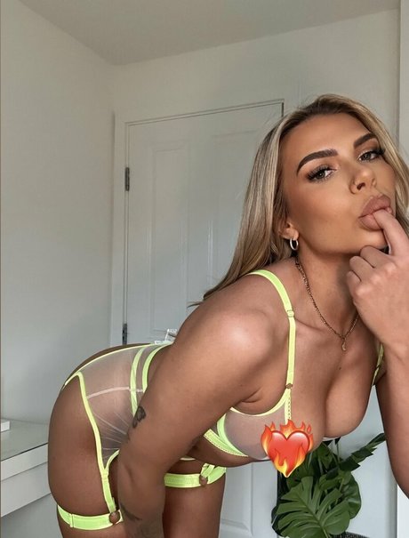 Naakte gelekte OnlyFans-foto van Chelsea Elizbethx
