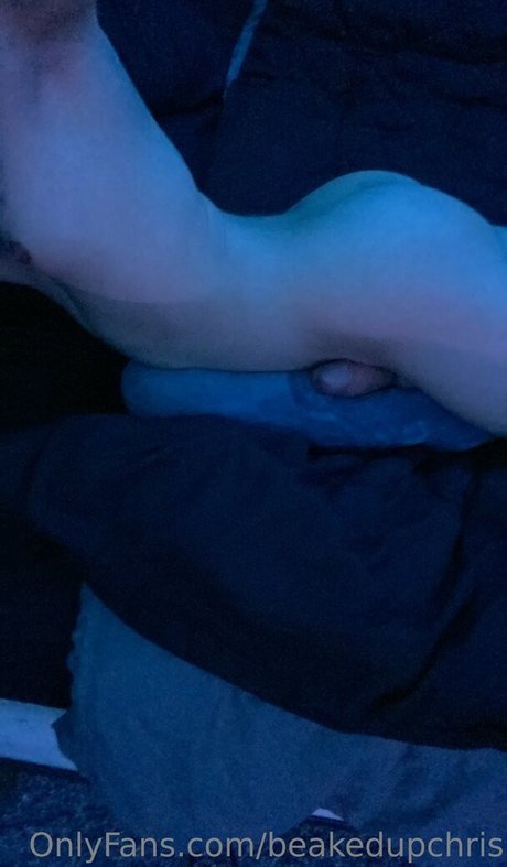 Naakte gelekte OnlyFans-foto van Beakedupchris