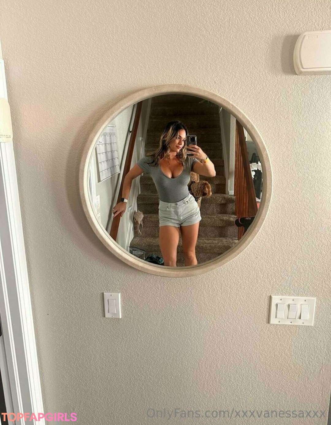 Naakte gelekte OnlyFans-foto van Xxxvanessaxxx #1068
