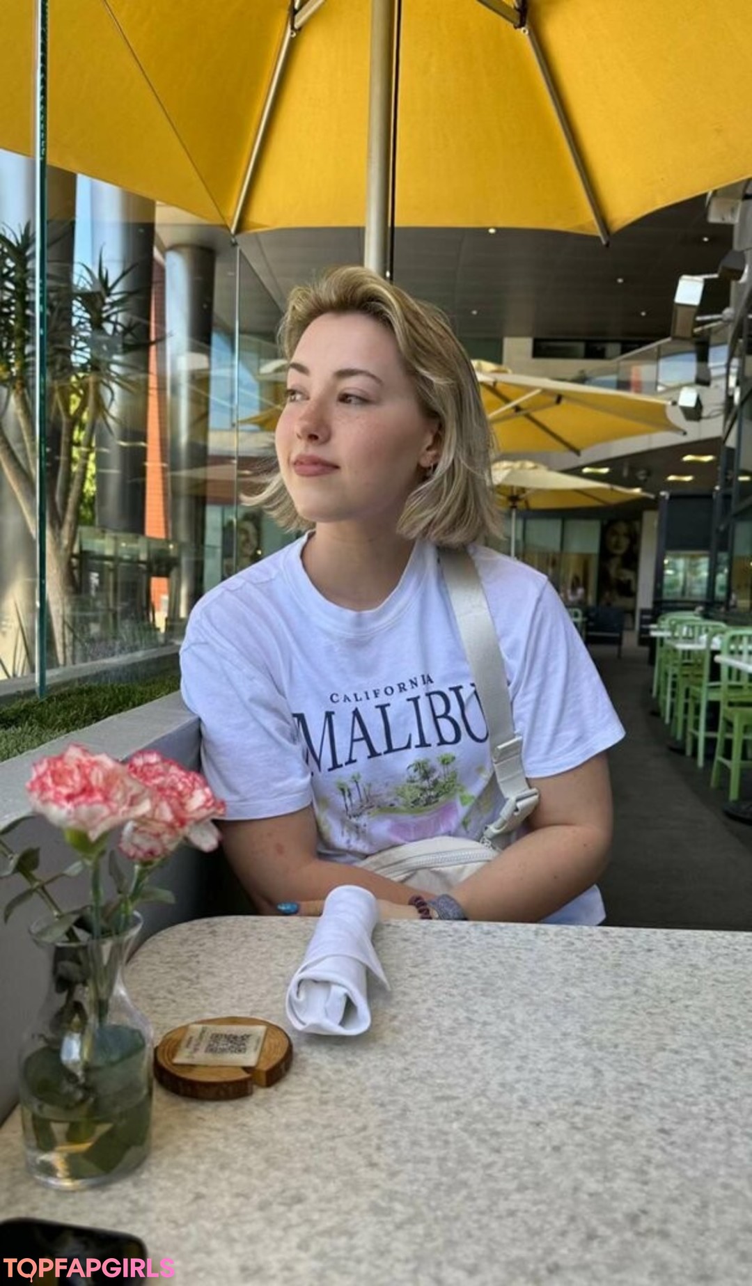 Naakte gelekte OnlyFans-foto van Pineapplebrat #1098