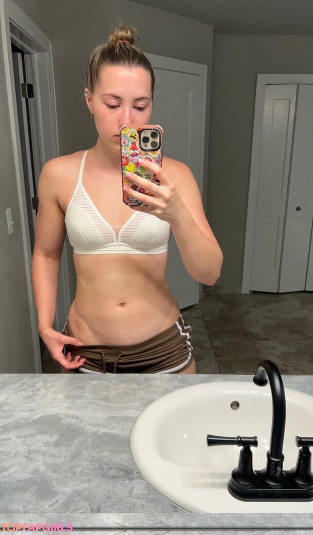 Naakte gelekte OnlyFans-foto van Pineapplebrat #1166