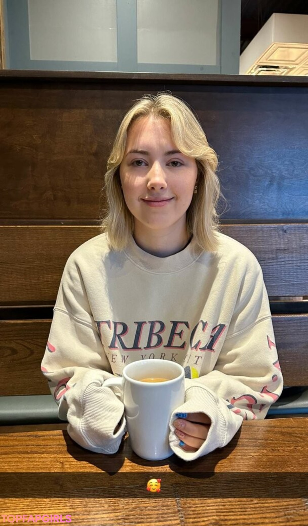 Naakte gelekte OnlyFans-foto van Pineapplebrat #1216