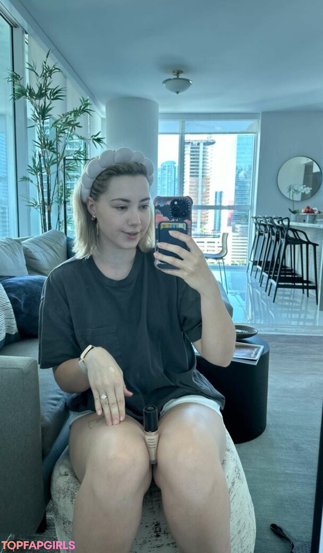 Naakte gelekte OnlyFans-foto van Pineapplebrat #1346