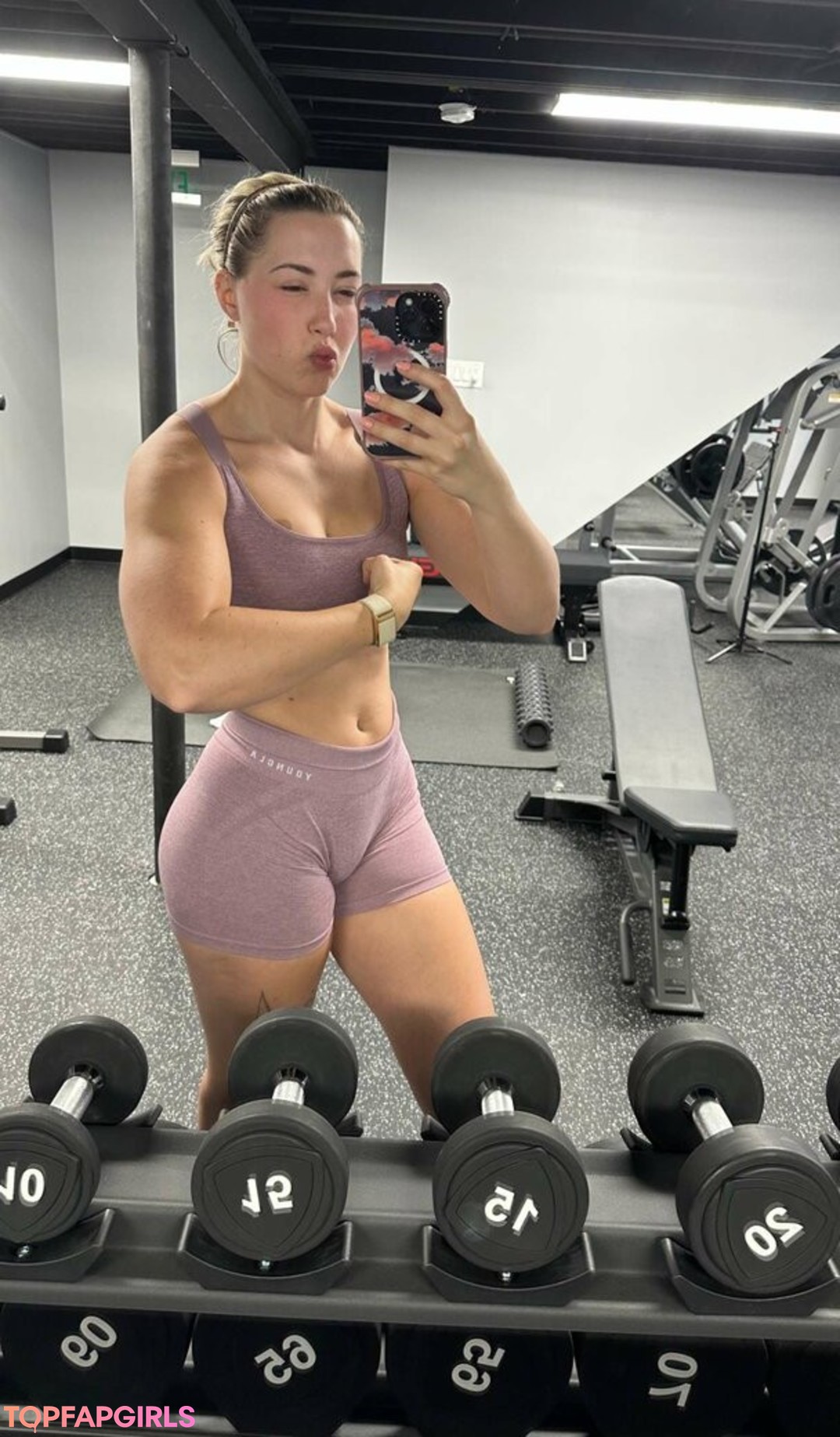 Naakte gelekte OnlyFans-foto van Pineapplebrat #1500