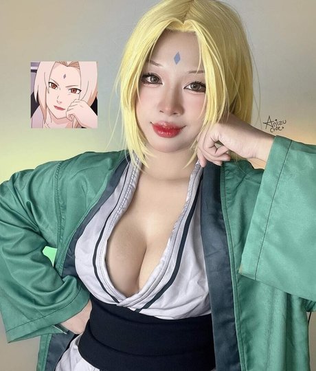 Naakte gelekte OnlyFans-foto van Anizu Chie