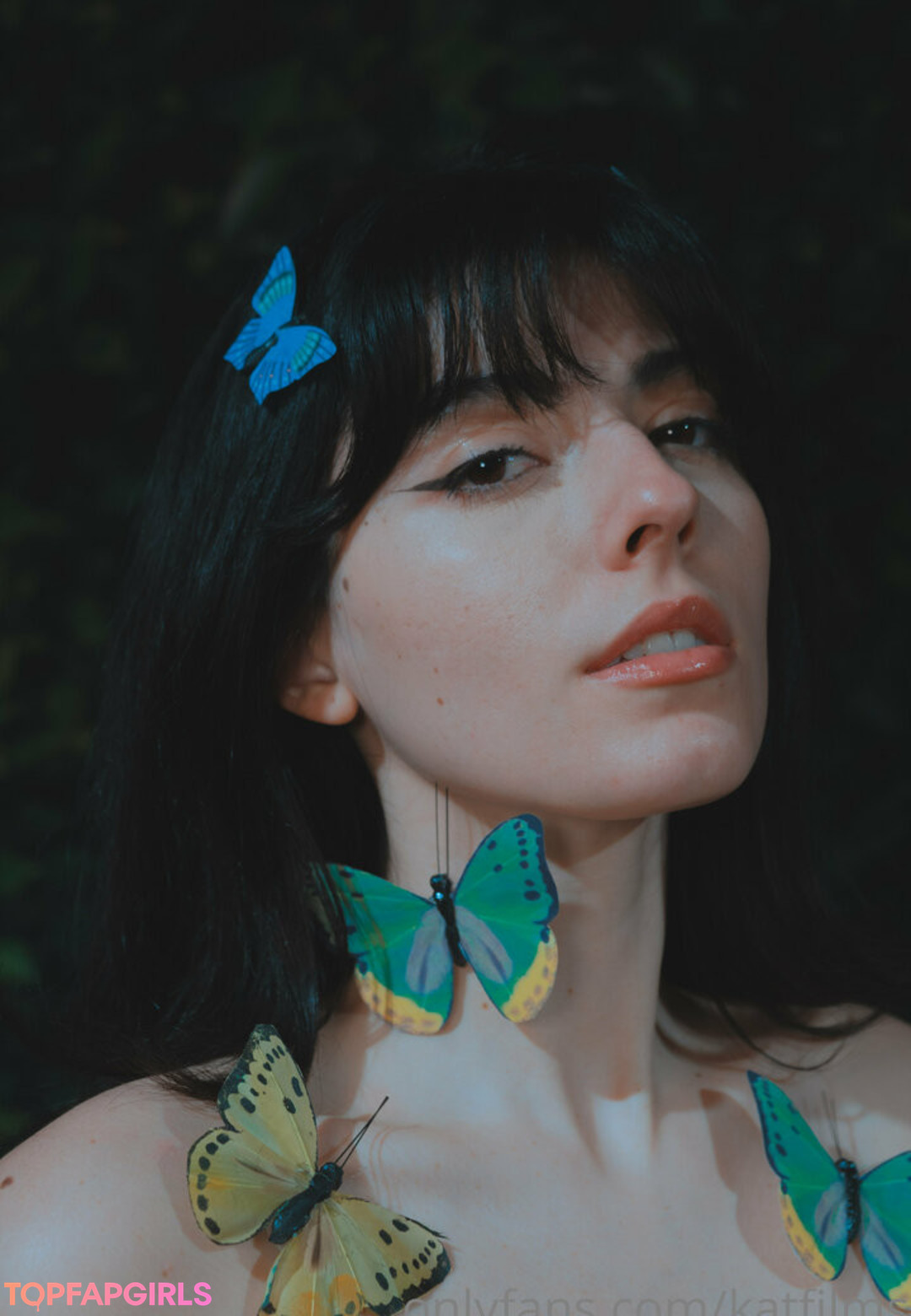 Naakte gelekte OnlyFans-foto van Kat Cabaret #102 Naakte gelekte OnlyFans-foto van Kat Cabaret #102