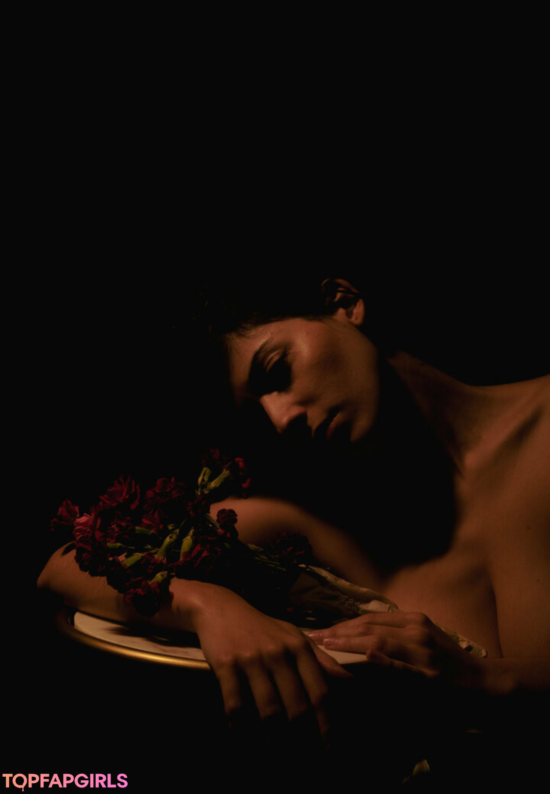 Naakte gelekte OnlyFans-foto van Kat Cabaret #221 Naakte gelekte OnlyFans-foto van Kat Cabaret #221