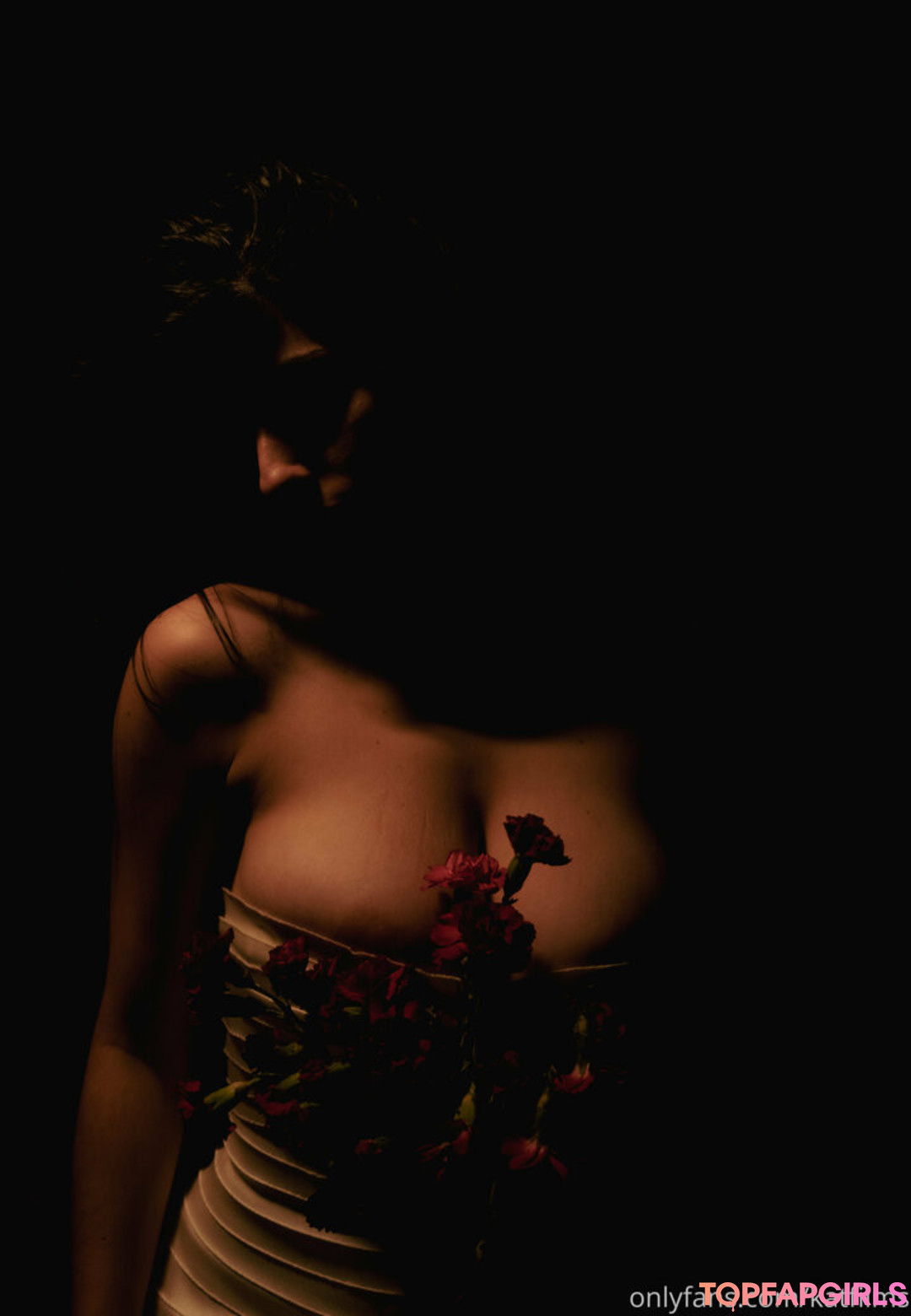 Naakte gelekte OnlyFans-foto van Kat Cabaret #234 Naakte gelekte OnlyFans-foto van Kat Cabaret #234