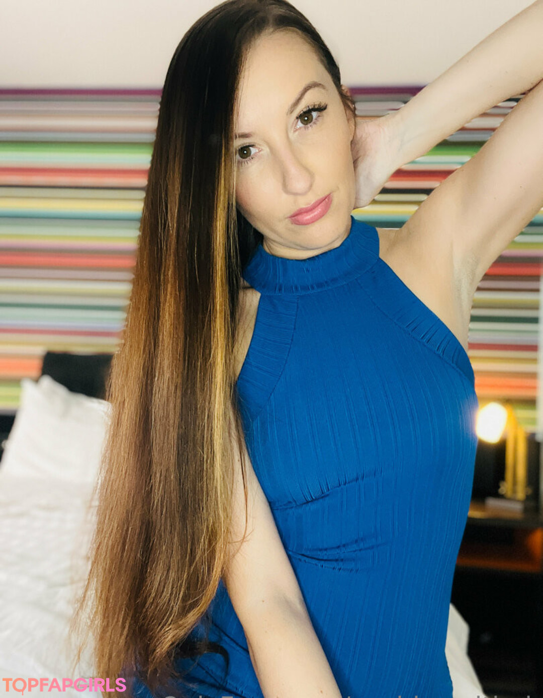 Naakte gelekte OnlyFans-foto van Sophiasmithuk #1590