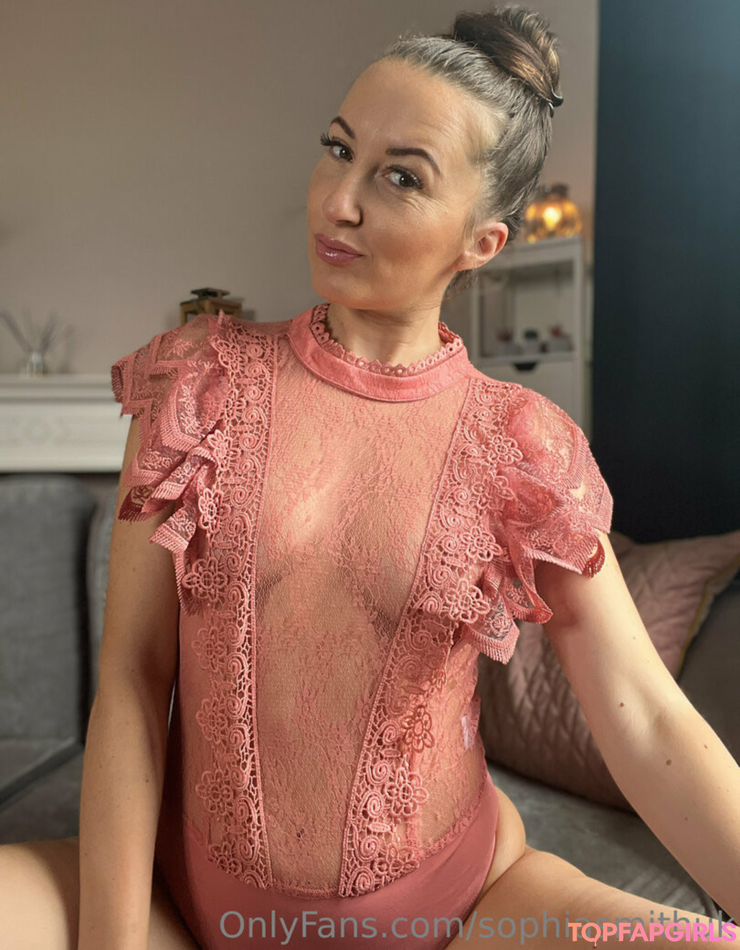 Naakte gelekte OnlyFans-foto van Sophiasmithuk #1705