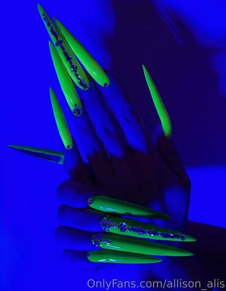 Allison_alis