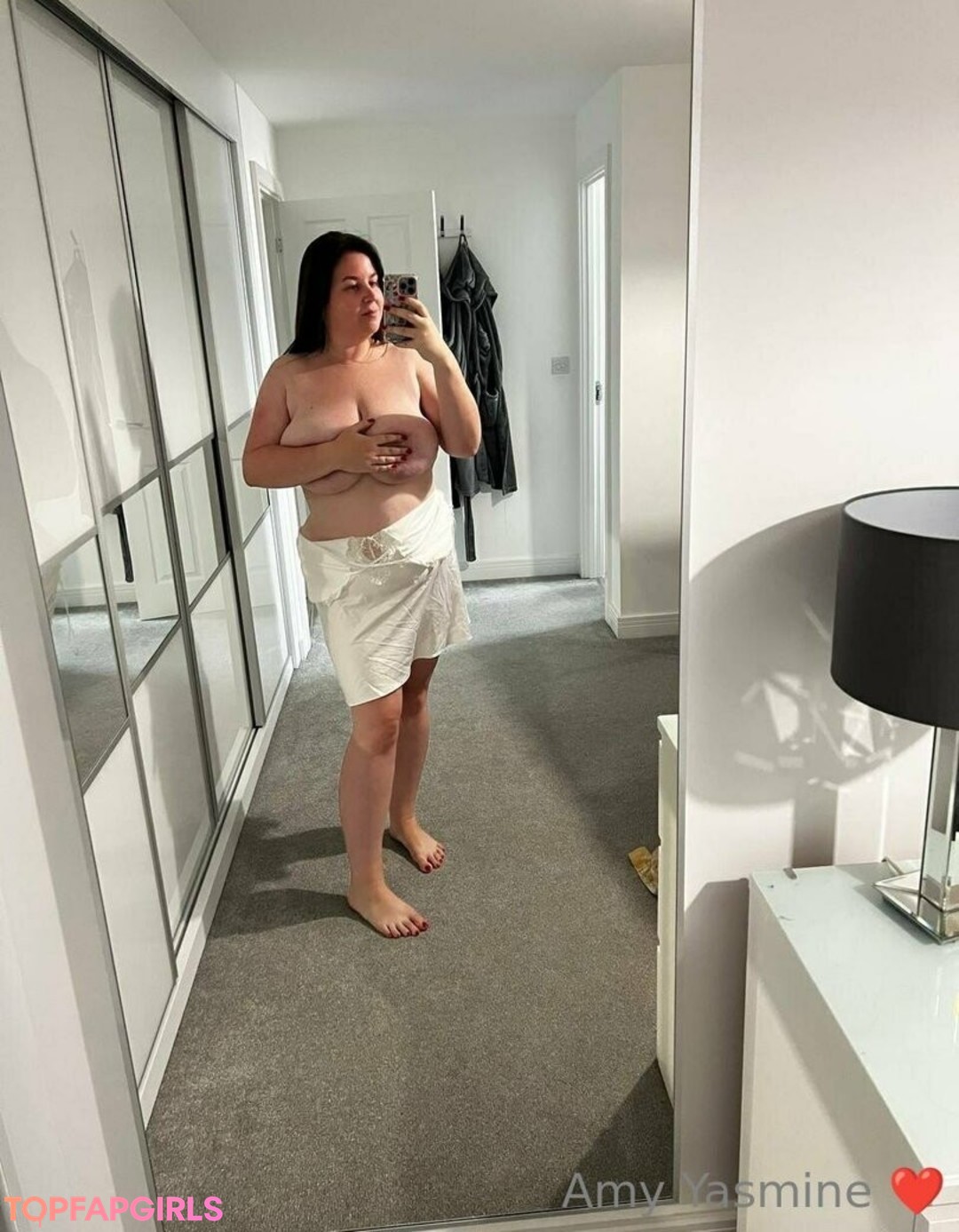 Naakte gelekte OnlyFans-foto van Amyyasmine #1372