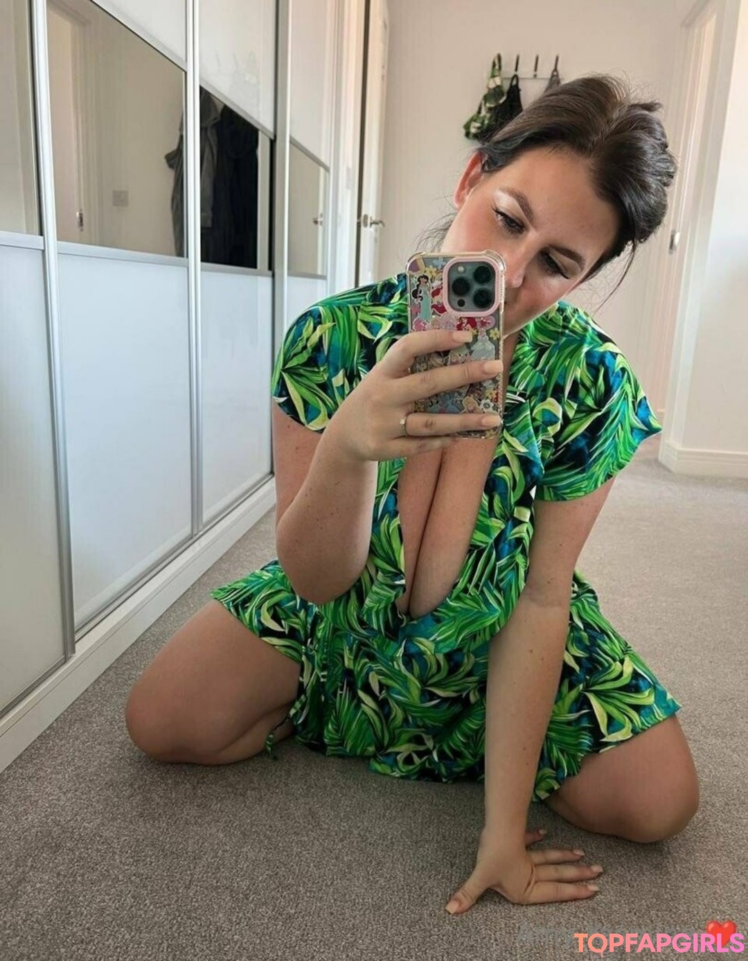 Naakte gelekte OnlyFans-foto van Amyyasmine #1539
