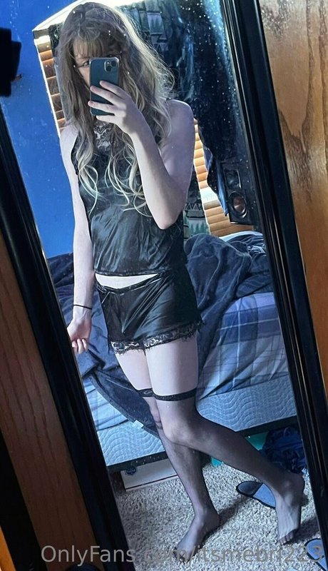 Naakte gelekte OnlyFans-foto van Itsmebri223
