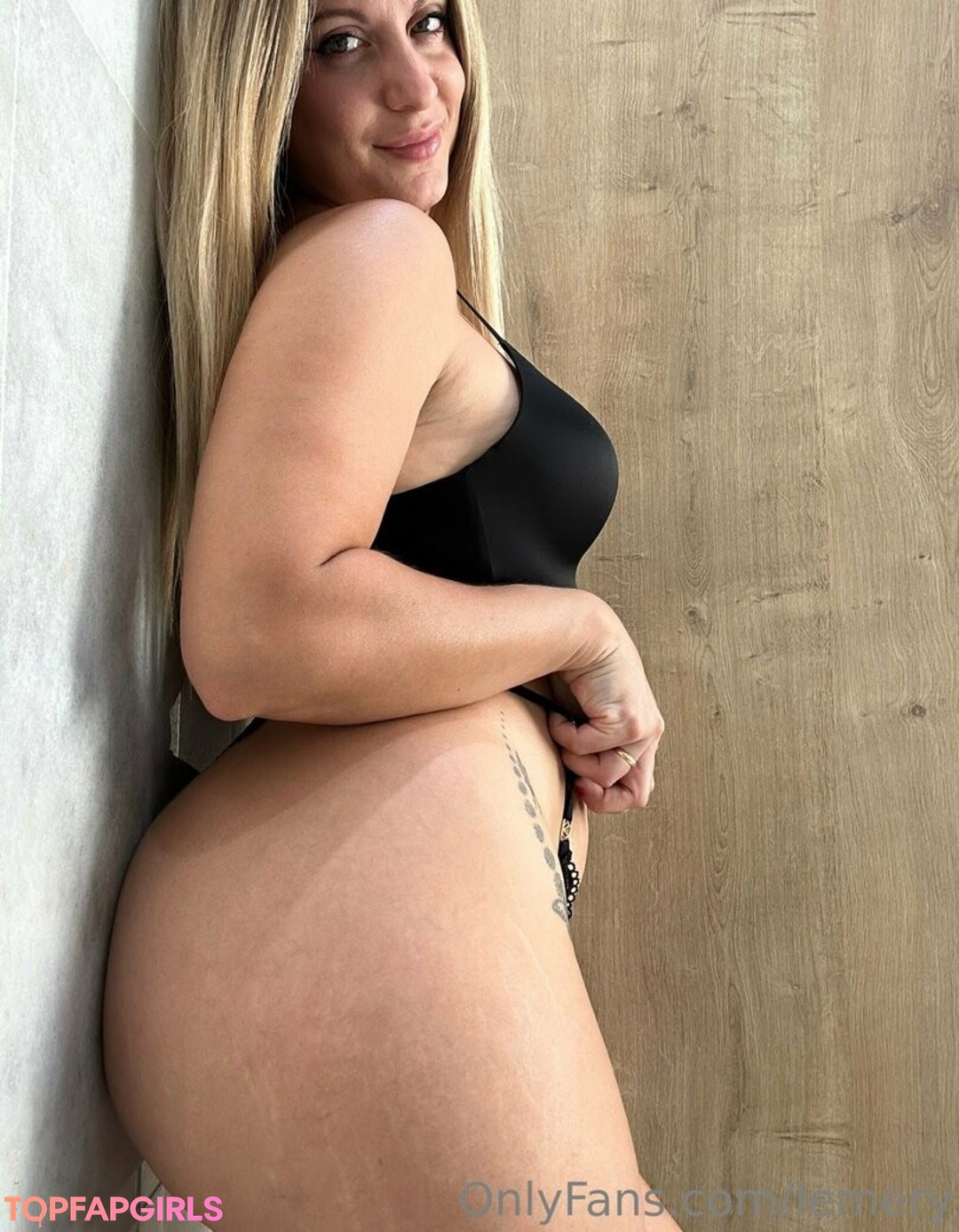 Naakte gelekte OnlyFans-foto van Lemery #1279
