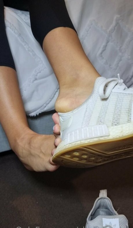 Naakte gelekte OnlyFans-foto van Sharpiesoles