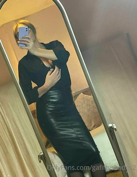 Naakte gelekte OnlyFans-foto van Gafiftyshades2