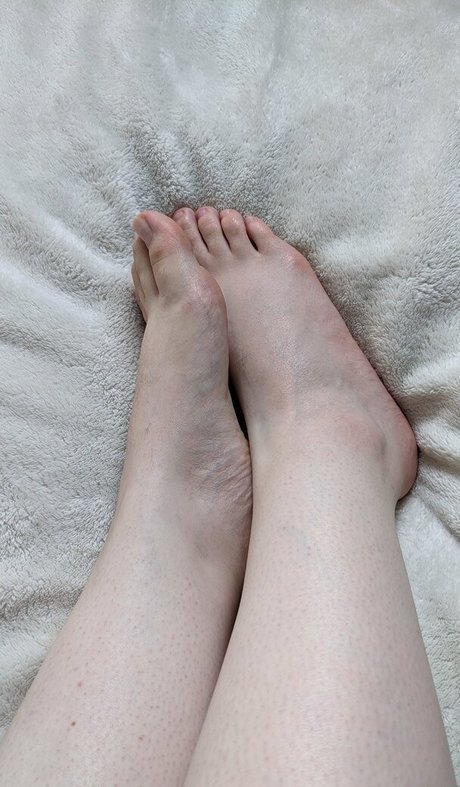 Naakte gelekte OnlyFans-foto van Wednesdayeve