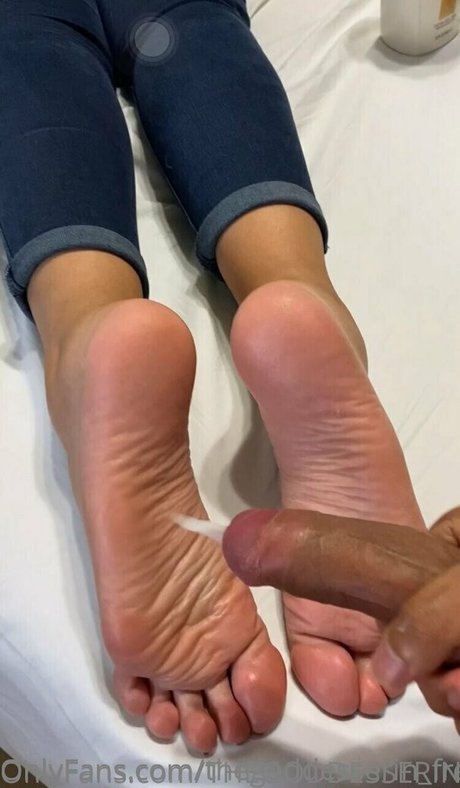 Thegoddesserinfree