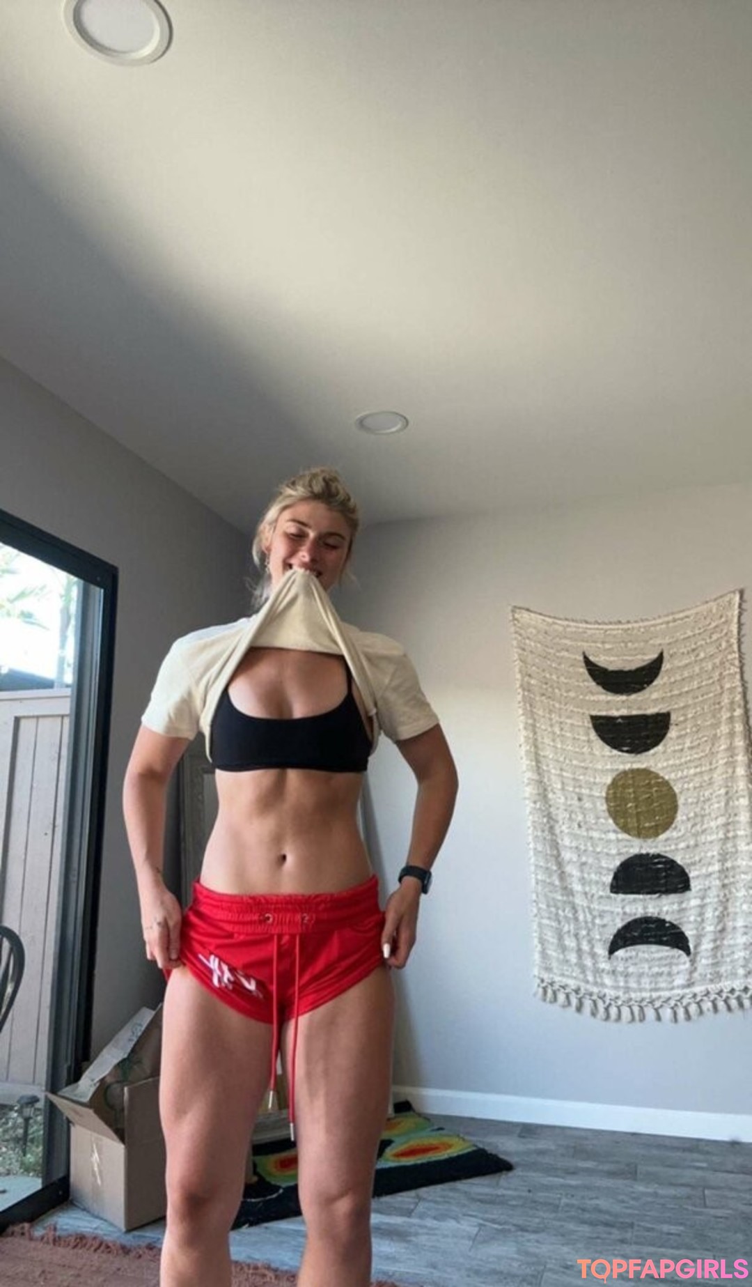 Naakte gelekte OnlyFans-foto van Faith Ordway #1010
