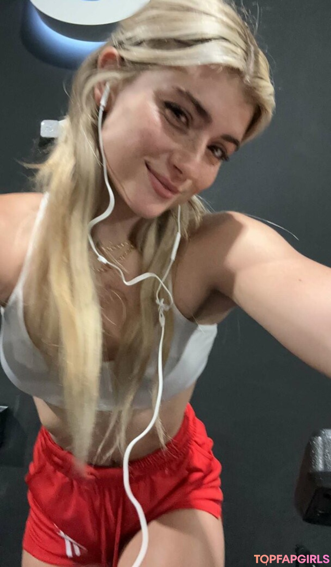 Naakte gelekte OnlyFans-foto van Faith Ordway #1173