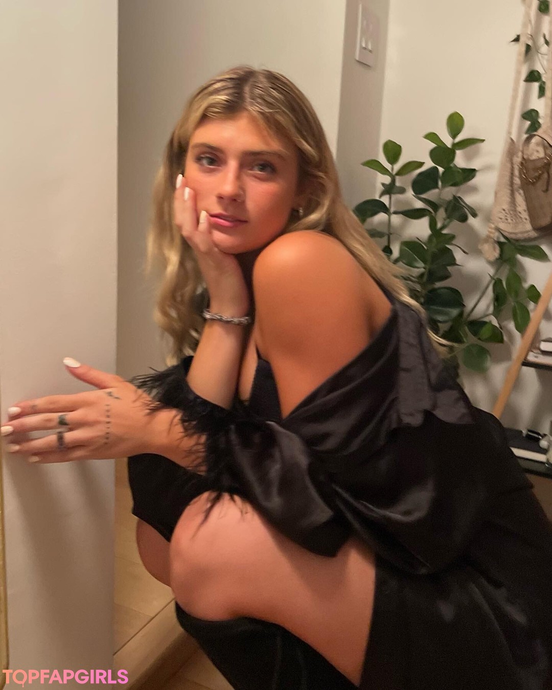 Naakte gelekte OnlyFans-foto van Faith Ordway #1526
