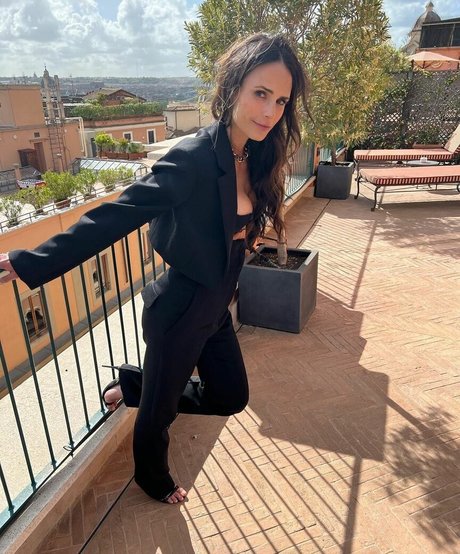 Jordana Brewster