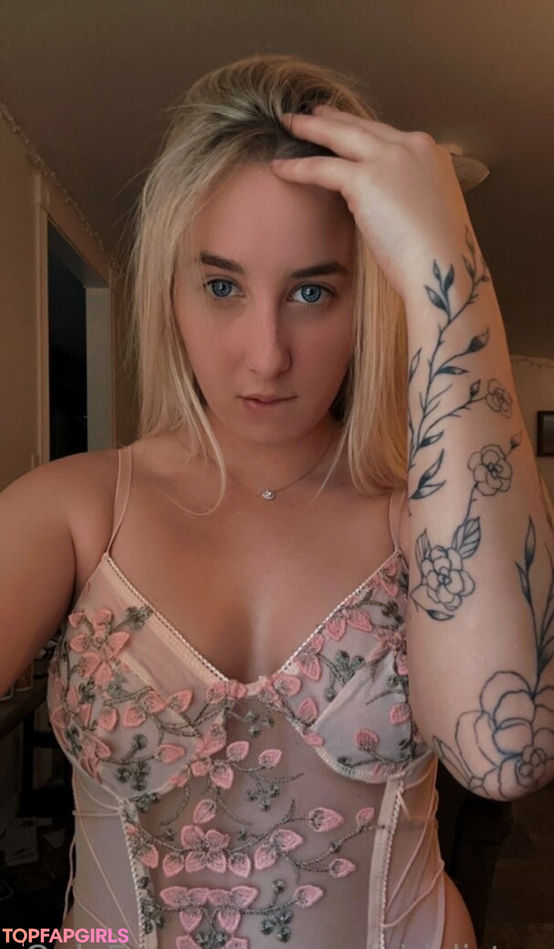 Naakte gelekte OnlyFans-foto van Goodgirlzlisten #139