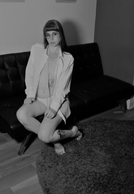 Naakte gelekte OnlyFans-foto van Yubabayaga